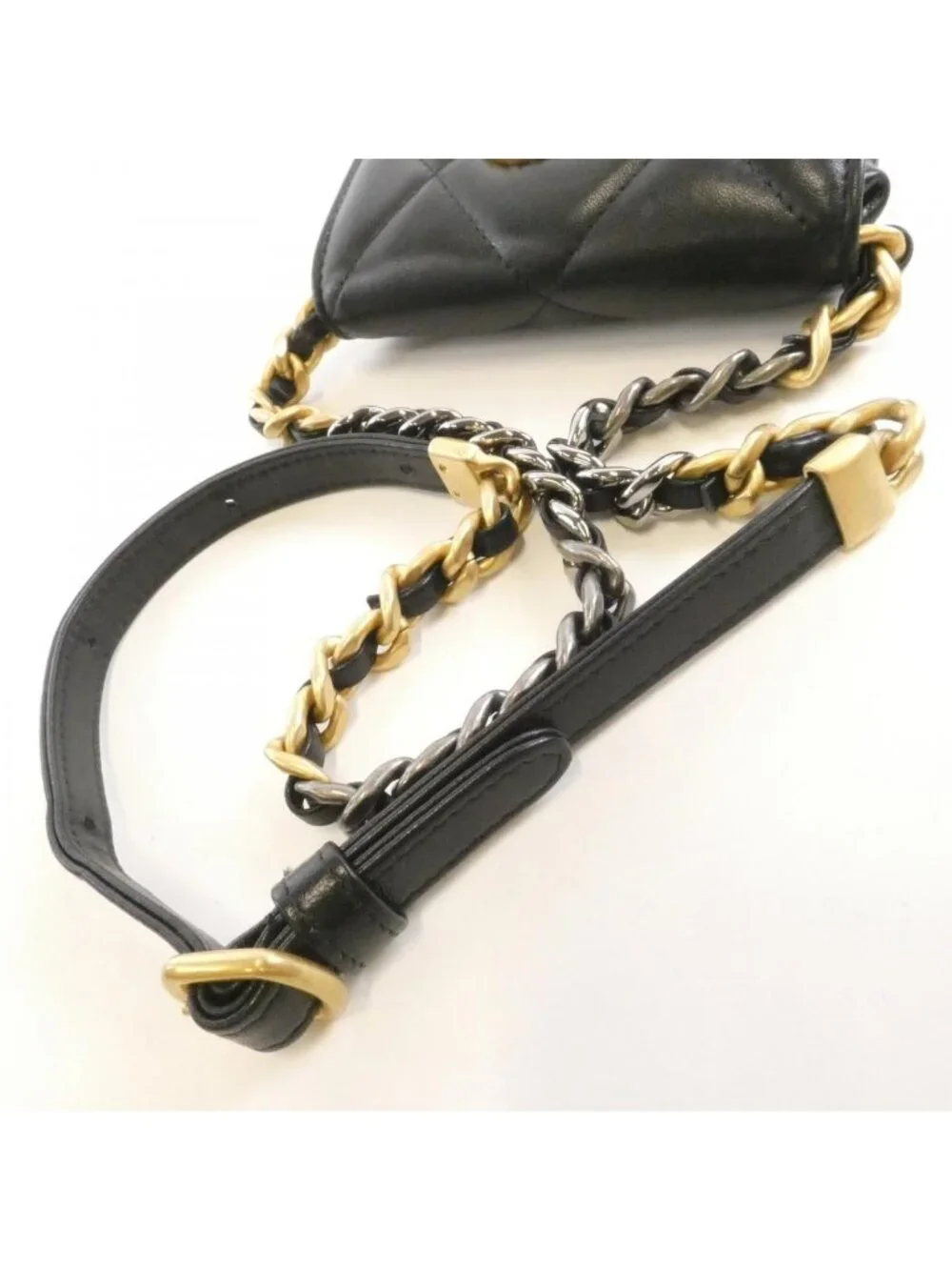 Chanel 19 Line Waist